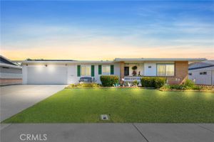 25890 ROANOKE RD, MENIFEE, CA