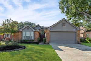 818 MAPLE BRANCH LN, PEARLAND, TX