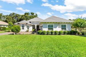 5066 GREENS DR, LADY LAKE, FL