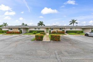 2664 DUDLEY DR F, WEST PALM BEACH, FL