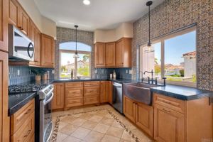 4956 LAMIA WAY, OCEANSIDE, CA