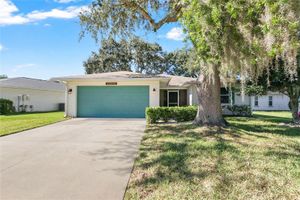 32805 OAK PARK DR, LEESBURG, FL