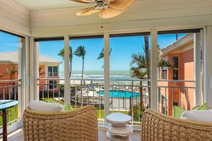 2401 GULF SHORE BLVD N VILLA 6, NAPLES, FL