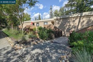 1136 ROCKLEDGE LN APT 6, WALNUT CREEK, CA