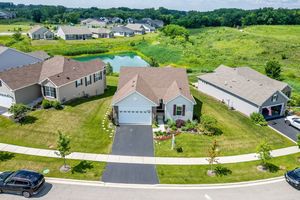 2032 WENTWORTH DR, VOLO, IL