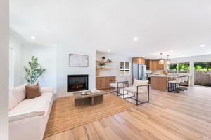 228 ORANGEWOOD DR, HEALDSBURG, CA