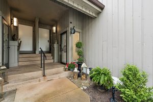 97 THORNHILL LN D, LAKE BARRINGTON, IL