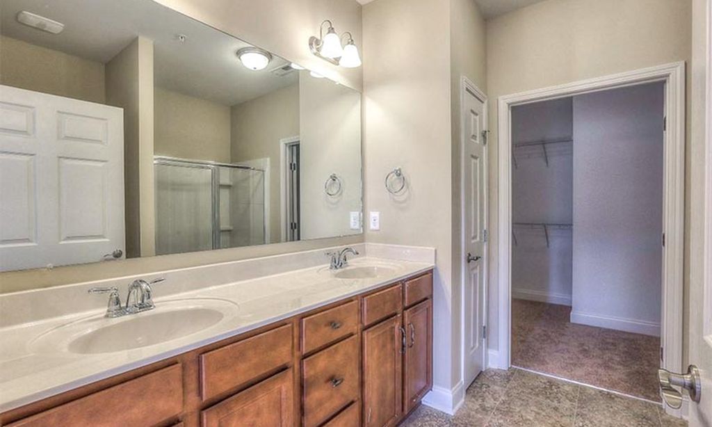 Model Master Bath