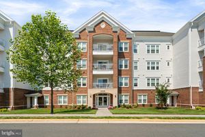 20505 LITTLE CREEK TER 207, ASHBURN, VA
