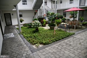 1000 CENTENNIAL STA 100, WARMINSTER, PA