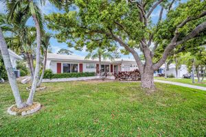 9082 141ST ST, SEMINOLE, FL