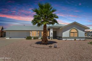 13635 W GEMSTONE DR, SUN CITY WEST, AZ