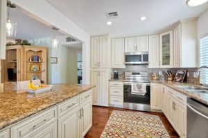 17476 PLAZA CERADO UNIT 88, SAN DIEGO, CA