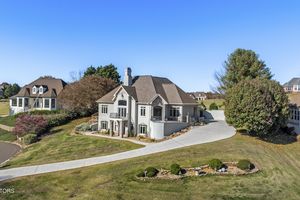 230 BIG WATER DR, VONORE, TN