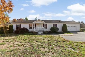 2602 PHEASANT LN, MIDDLEBORO, MA