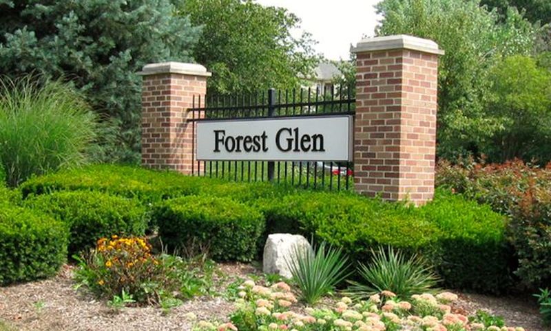 Forest Glen - Carol Stream, IL