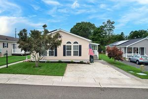 1 WALNUT CT, MAYS LANDING, NJ