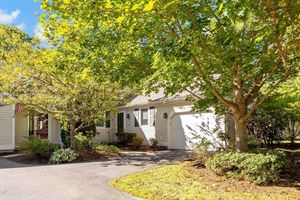 18 EXECUTIVE DR, MASHPEE, MA