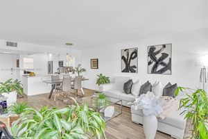 215 SE 3RD AVE 403C, HALLANDALE BEACH, FL
