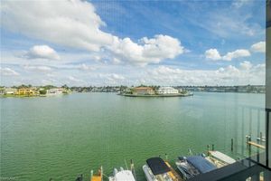 3200 GULF SHORE BLVD 401, NAPLES, FL