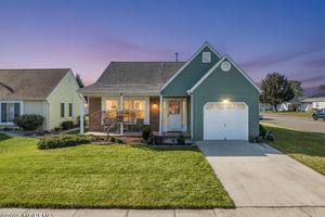 72 NARBERTH WAY, TOMS RIVER, NJ