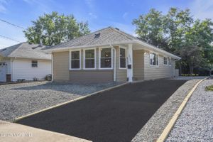 2245 MOUNT HOOD LN, TOMS RIVER, NJ