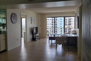 1201 S OCEAN DR APT 2107S, HOLLYWOOD, FL