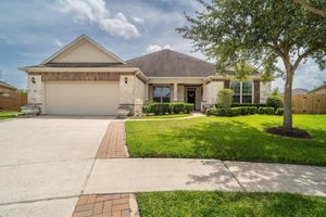 1636 CENTOLANI ST, LEAGUE CITY, TX