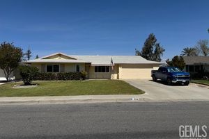 604 RIVER OAKS DR, BAKERSFIELD, CA