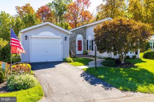 158 GROUSE CIR, NEW HOPE, PA