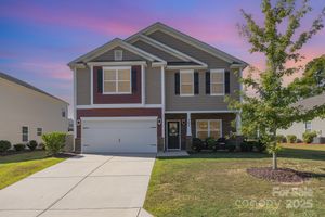 197 CRIMSON QUEEN DR, BLYTHEWOOD, SC
