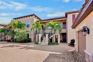 5425 CICERONE ST 103, SARASOTA, FL