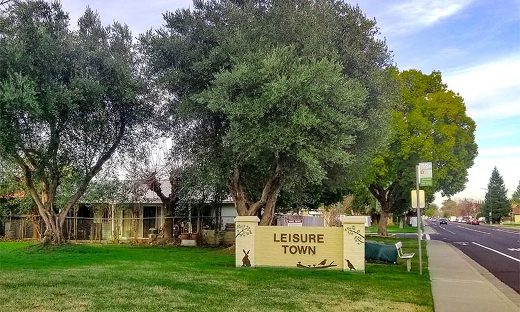 Community Entrance Sign