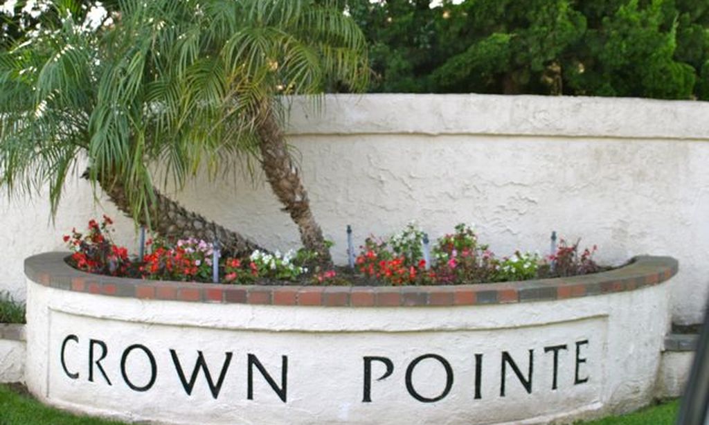 Blacklake - Crown Pointe Neighborhood