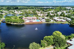 170 AMHERST LN, LAKE WORTH, FL
