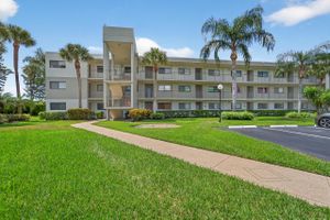 5574 WITNEY DR APT 102, DELRAY BEACH, FL