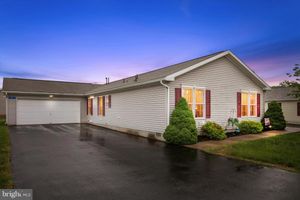 81 RANDOM RD, DOUGLASSVILLE, PA