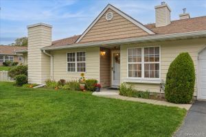 163 THEODORE DR, CORAM, NY