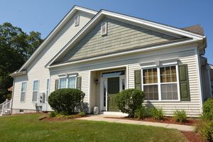 8 HOPKINS CIR # 8, METHUEN, MA
