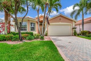7566 PEBBLE SHORES TER, LAKE WORTH, FL
