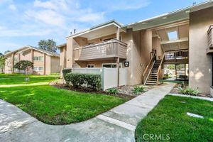 8877 LAUDERDALE CT UNIT 212B, HUNTINGTON BEACH, CA