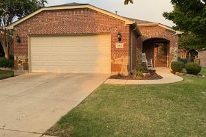 7965 BIRMINGHAM FOREST DR, FRISCO, TX