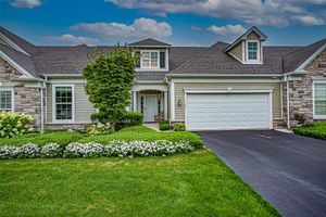 42 KIMBERLY DR # 42, WESTHAMPTON, NY