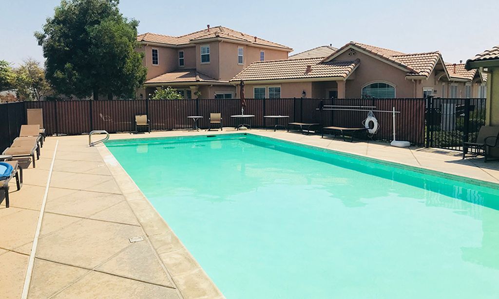 Outdoor Swimming Pool