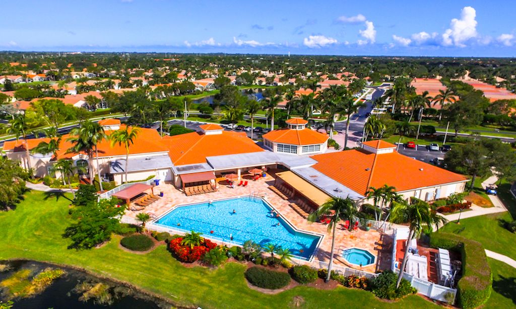 Resort-Style Pool and Spa