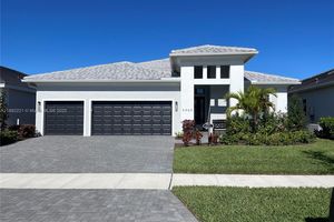4960 SURFSIDE CIR, BRADENTON, FL