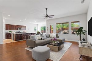 9904 TOSCANA DR, BAKERSFIELD, CA