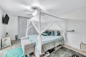 6137 RAINBOW CIR, GREENACRES, FL