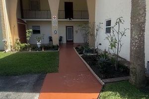 108 LAKE DORA DR, WEST PALM BEACH, FL