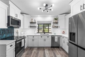 7084 E BRANDYWINE CIR, FORT MYERS, FL
